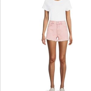 NWT🌻- Time and Tru High Rise relaxed fit Frayed Hem Pink Denim Shorts …